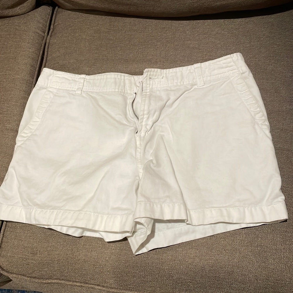 Old Navy white cotton shorts